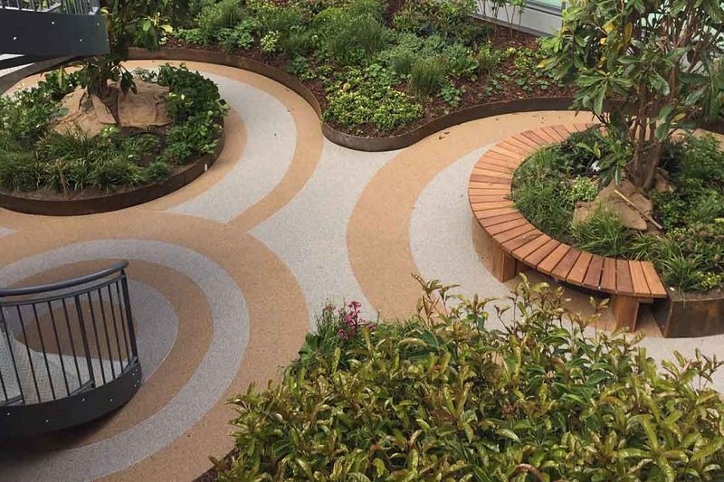 Sàn sỏi polymer đa dạng màu sắc, thỏa sức sáng tạo (Ảnh sưu tầm)