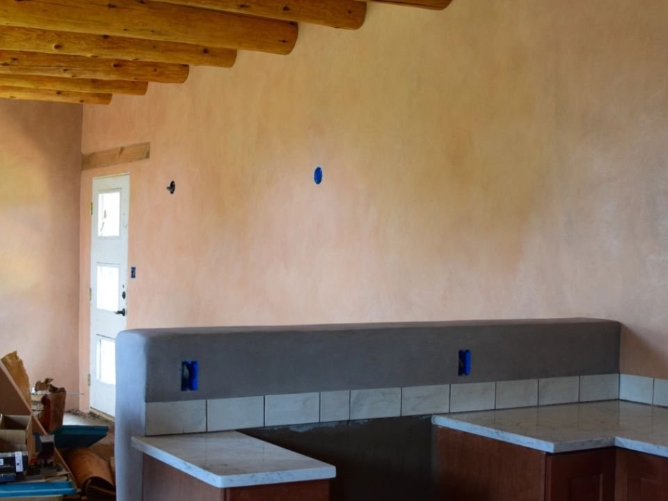 Ứng dụng vữa đất cho không gian phòng bếp (Ảnh sưu tầm)